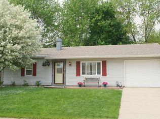 3613 Rainbow Dr, South Bend, IN 46628