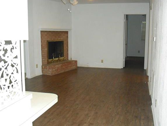 5th image of 1207 Dawn Dr