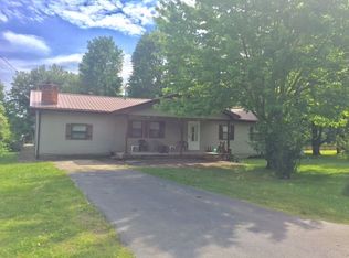 165 Green St, Nebo, KY 42441