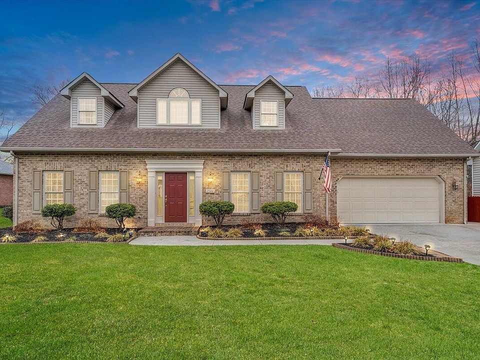 1st image of 1544 Rosewalk Ln SE