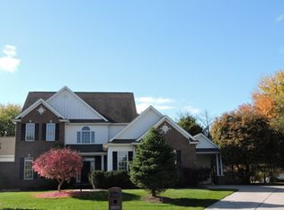 51161 Leeward Point, Granger, IN 46530