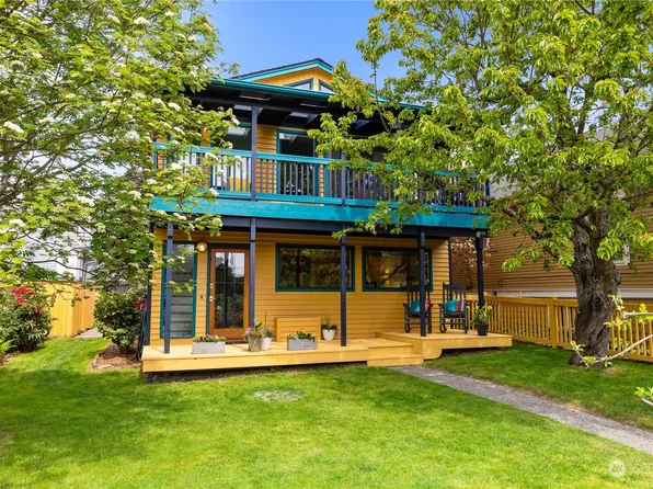 722 NW 73rd Street, Seattle, WA 98117
