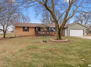47 Meadow Ln, Prophetstown, IL 61277