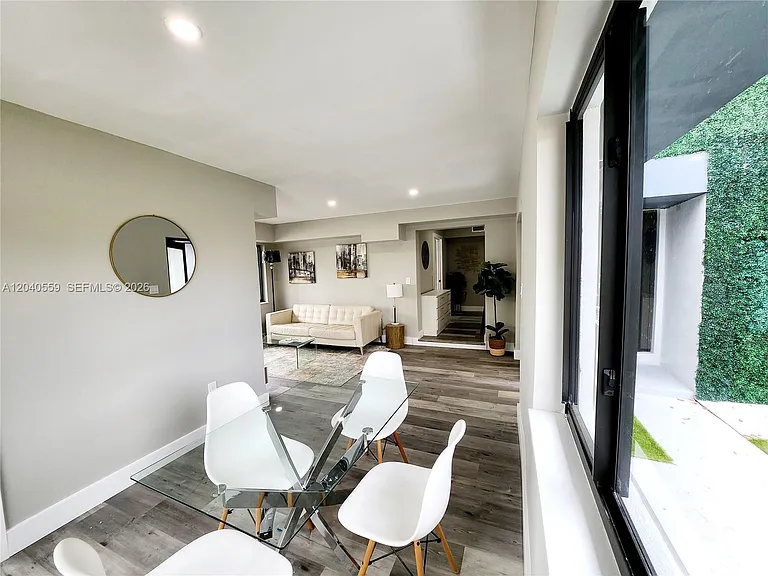 1920 SW 4th Ave #2 — Photo 8