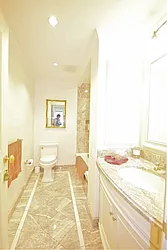 Rented by STAR CITIES INTERNATIONAL PROPERTY CORPORATION