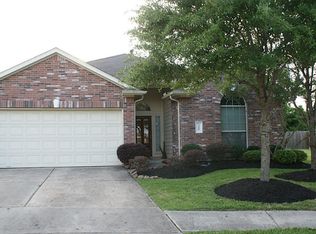 7409 Buckeye Ct, Pearland, TX 77584