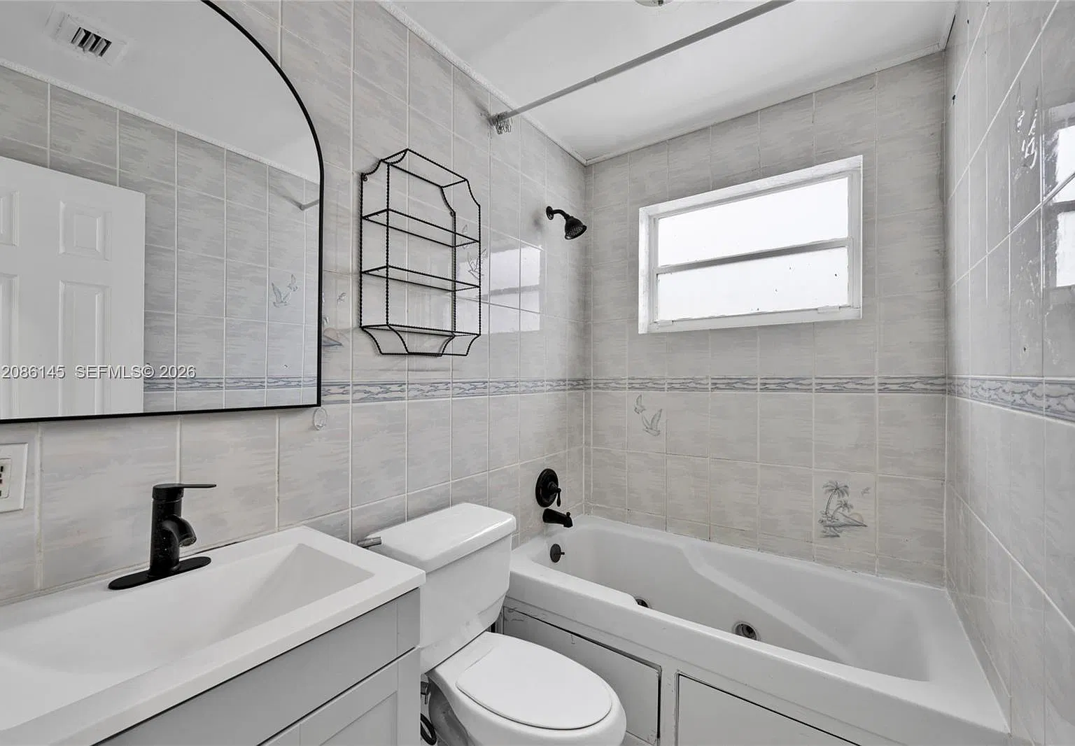 2 bed, 2.0 bath, 1034 sqft, $3,200 — Photo 4