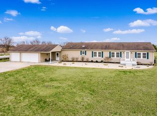 19925 London Rd, Circleville, OH 43113