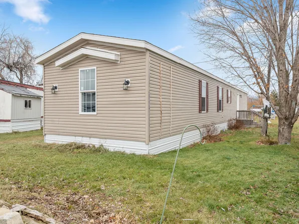 169 Lower Valley Rd Trailer 6, Kalispell, MT 59901