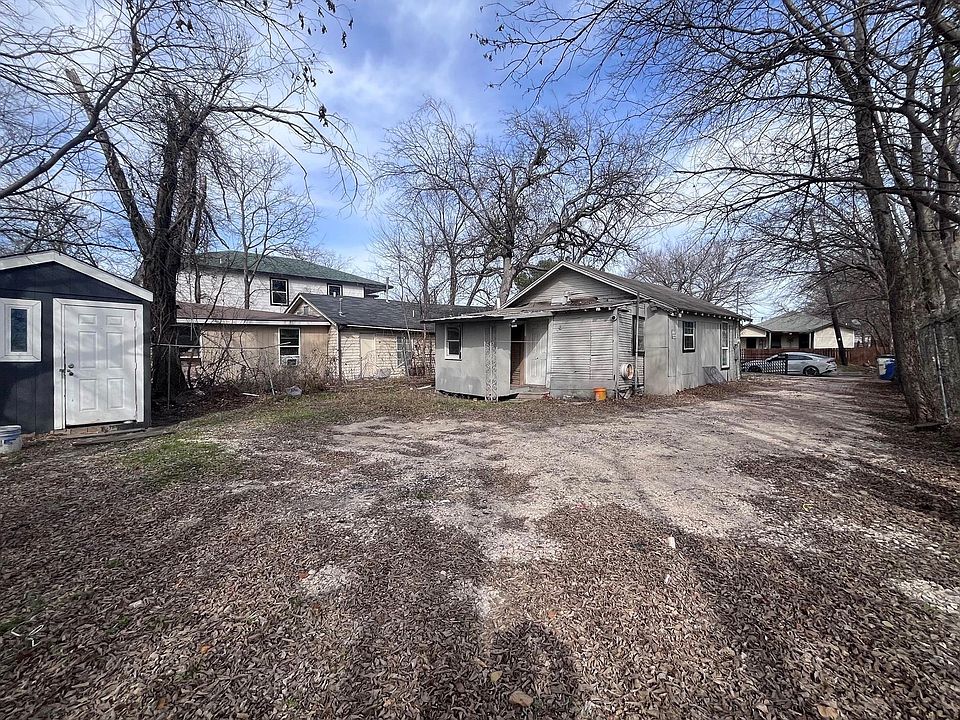 2nd image of 1619 Caldwell St
