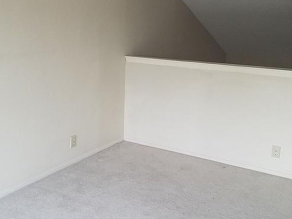 2nd image of 1801 Steeplechase Dr