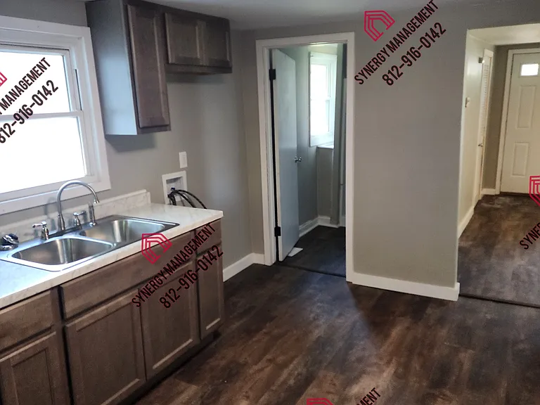 1010 Stewart Ave — Photo 12