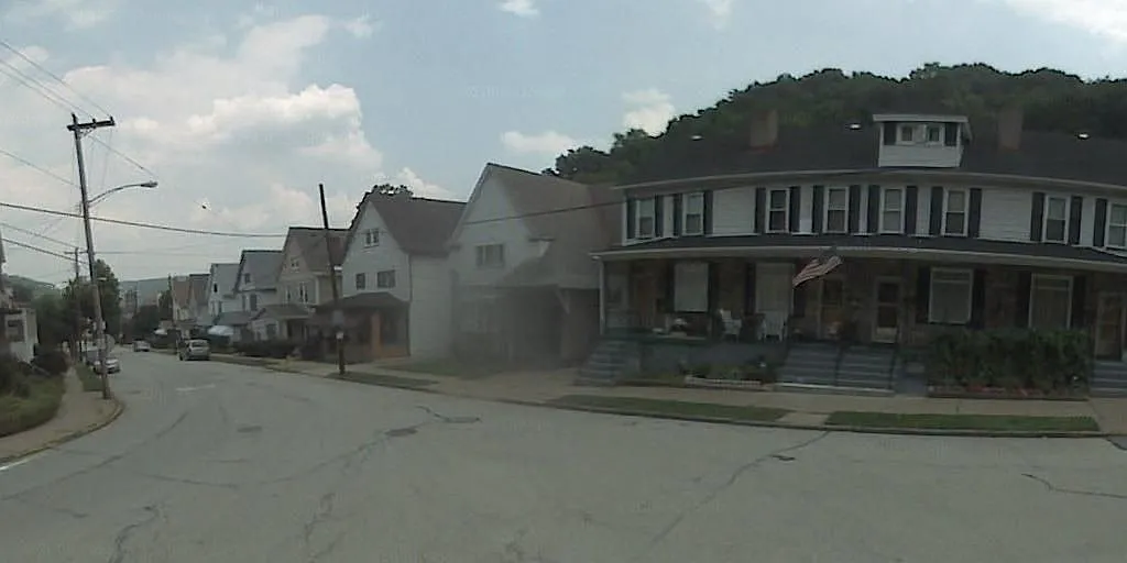 532 Westinghouse Ave photo 1