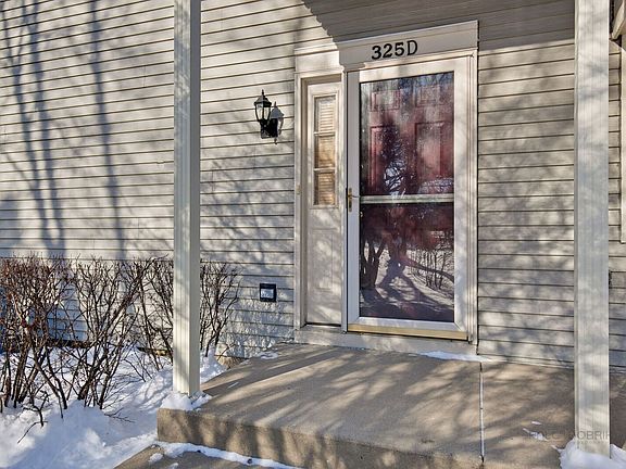 2nd image of 325 Windsor Ct Unit D