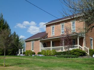 8483 Arcanum Bears Mill Rd, Greenville, OH 45331