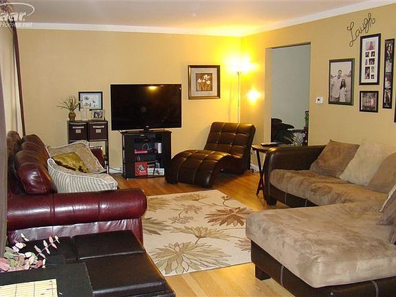 4th image of 335 Bush Ave