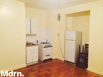 Rented by Mdrn Residential