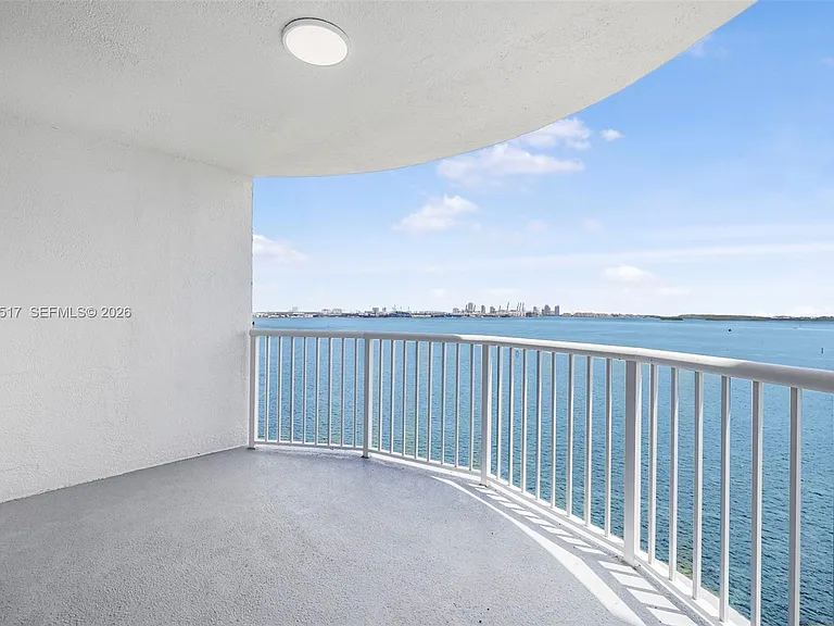 1420 Brickell Bay Dr #1401A — Photo 38