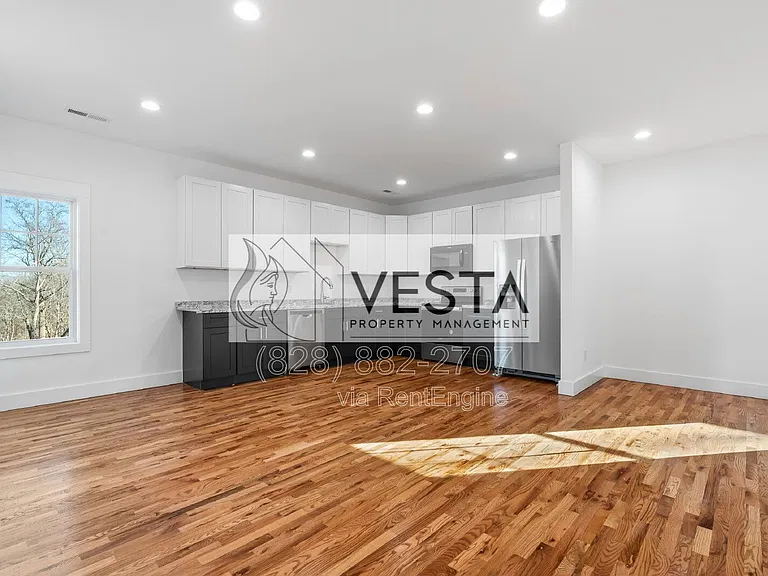 510 Deaverview Rd — Photo 13
