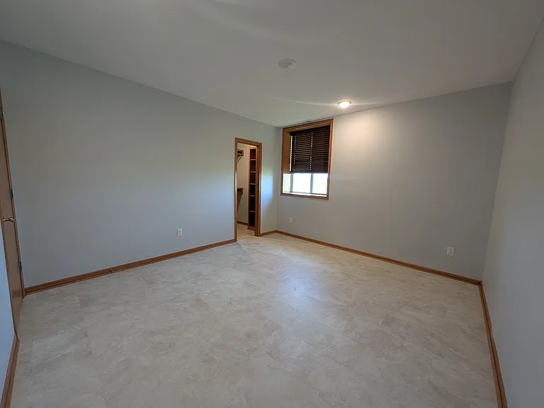 11620 E 47th St S — Photo 24