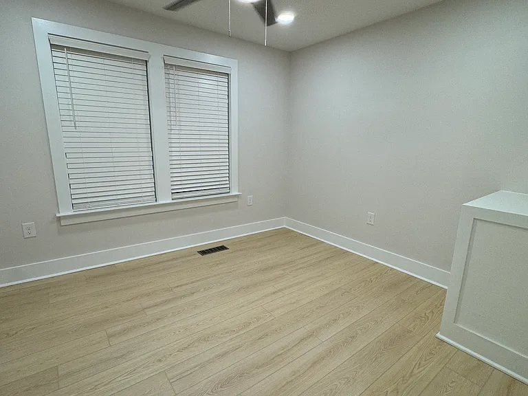 1206 Ackers St SW — Photo 21