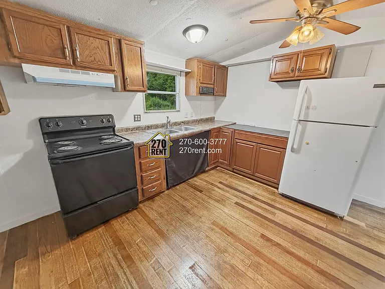 499 Hornback Farms Ln — Photo 10