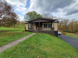 407 Lincoln Hall Rd, Elizabeth, PA 15037
