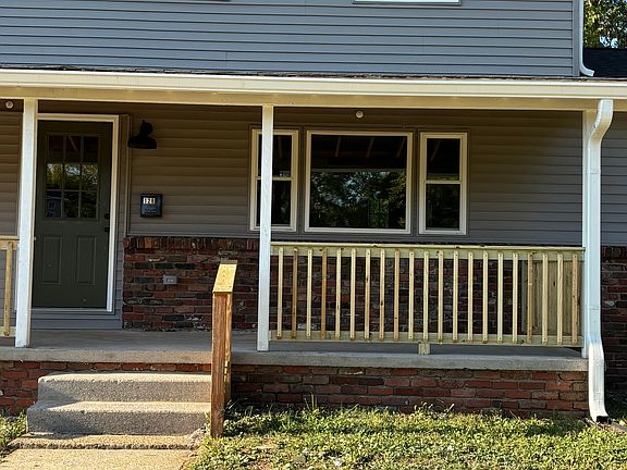 Front Door - Unit in middle of building