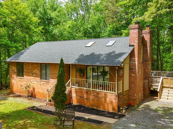 36 Rogers Ct, Mineral, VA 23117