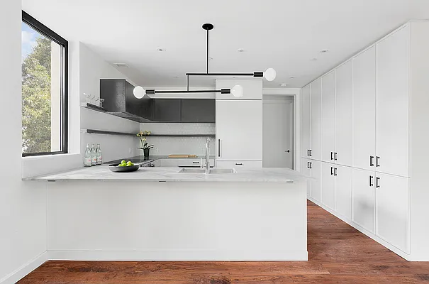 Sold by Compass | media 19