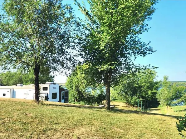 25911 Prairie View Dr, Beardsley, MN 56211