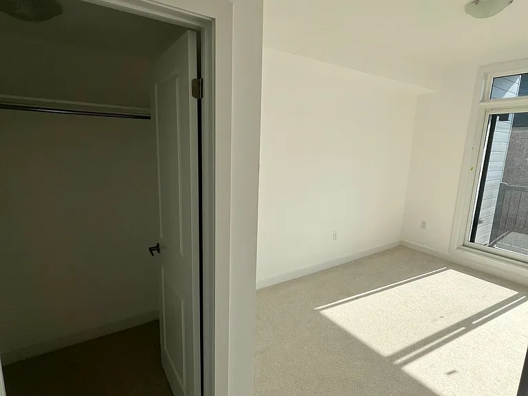 184 Angus Dr #3 — Photo 14