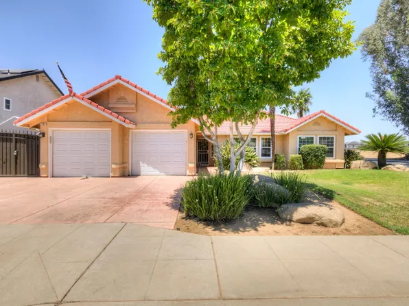 2197 Polson Ave, Clovis, CA 93611