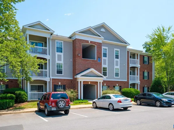 727 Denali Way APT 207, Charlottesville, VA 22903