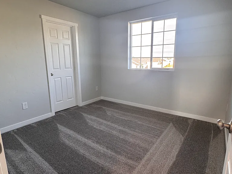 1092 Ellis River Ave — Photo 6