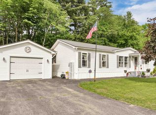 638 Benton Dr, Laconia, NH 03246