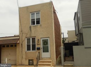 2563 E Auburn St, Philadelphia, PA 19134