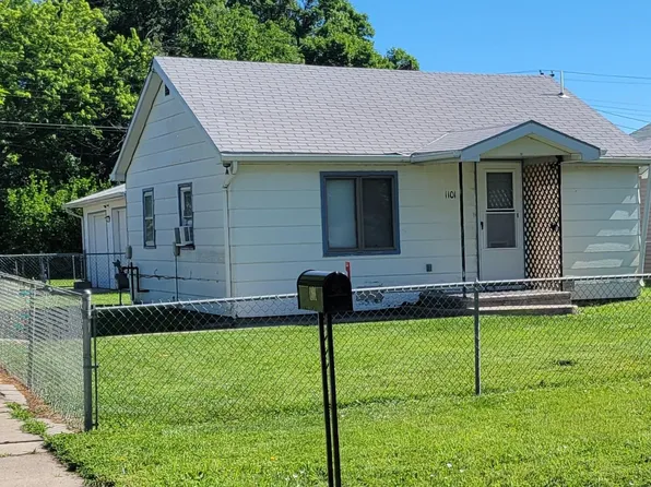 1101 E 9TH, North Platte, NE 69101