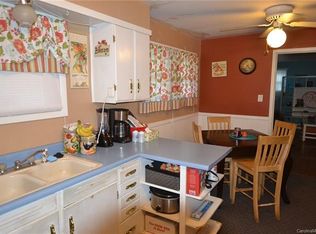 109 Douglas Dr, Morganton, NC 28655