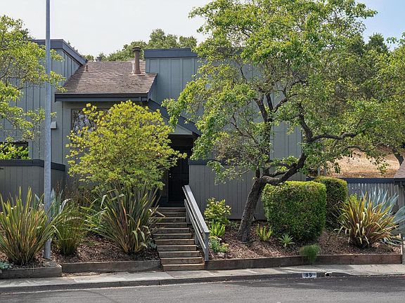5th image of 95 Windstone Drive