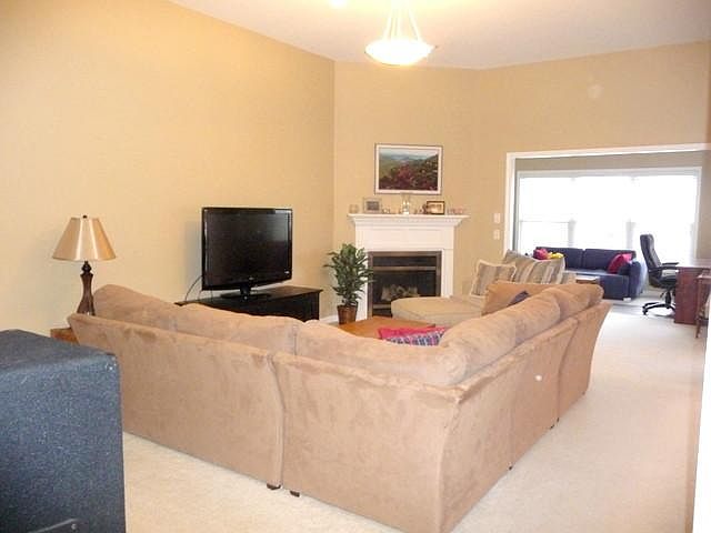2nd image of 734 Wind Breeze Dr