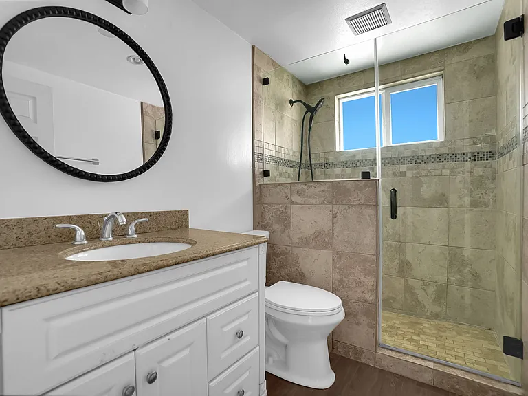 1101 E Lemon Ave — Photo 12