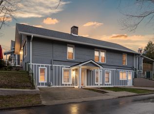 26 Hanover St #B, Asheville, NC 28806
