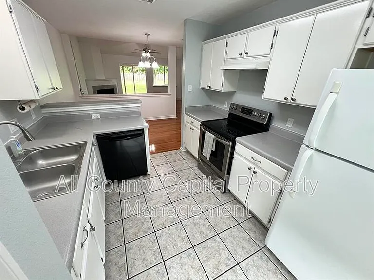 204 Quail Meadow Dr — Photo 8