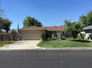 42 Elm Ave, Clovis, CA 93612