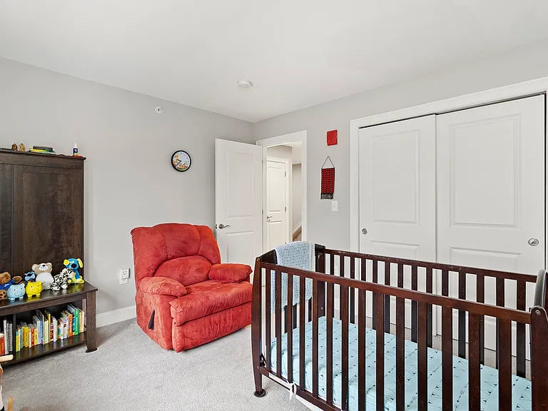 100 Baldwin Ave #7 — Photo 25