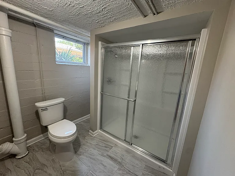 3657 Colonial Ave — Photo 34