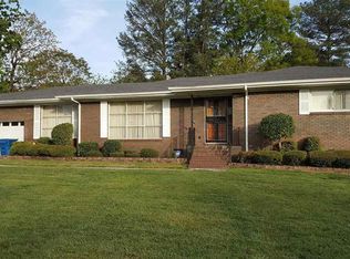 733 Sherwood Rd, Fairfield, AL 35064