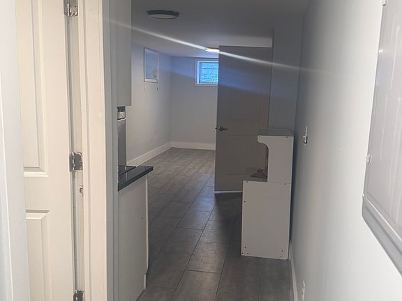 2nd image of 1110 Fteley Ave #Bb