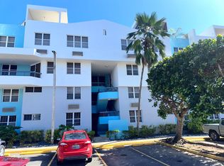 Chalets De La Playa (Condominio), Vega Baja, PR 00693